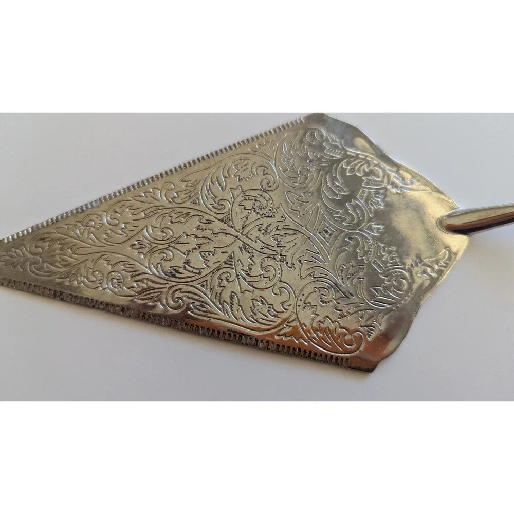 Vintage Silver Plated Etched Floral Cake Pie Server Serrated Edge 10.75 Inch